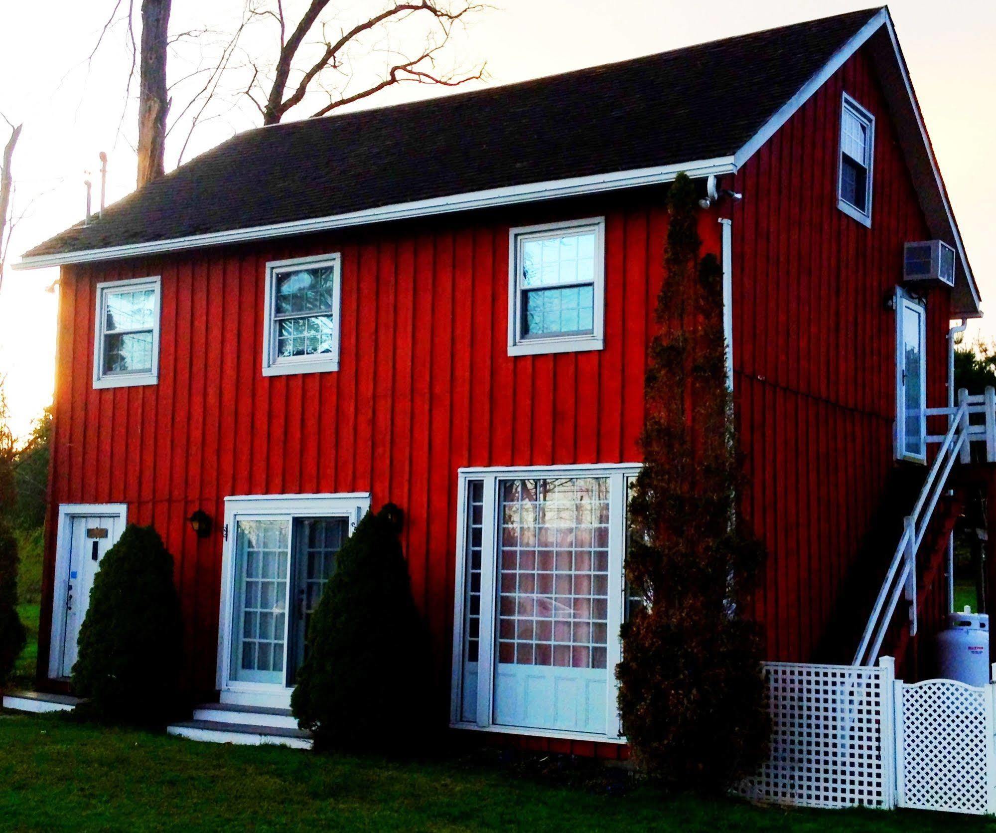 Elmrock Inn Stone Ridge Exterior photo